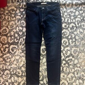 Women’s Dark Blue Jeans